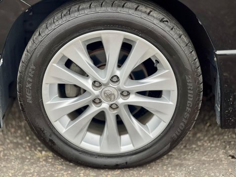 Toyota Vellfire V6 Sunroof 57