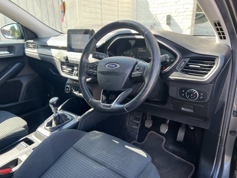 Ford Focus 1.0T EcoBoost Titanium Hatchback 5dr Petrol Manual 18