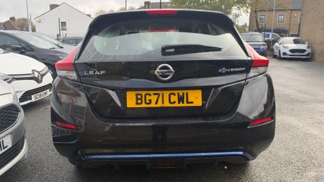Nissan LEAF ACENTA 5