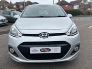Hyundai i10 1.2 PREMIUM 9