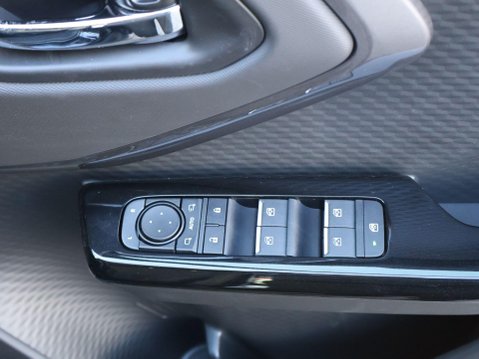 Suzuki e Vitara 61kWh Ultra Auto ALLGRIP 5dr 15