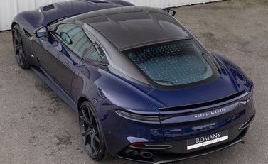 Aston Martin DBS Superleggera 9