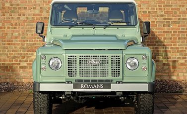 Land Rover 90 Heritage 21