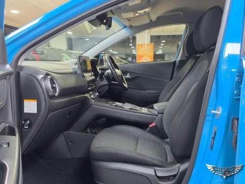 Hyundai KONA 64kWh Premium Auto 5dr (10.5kW Charger) 77