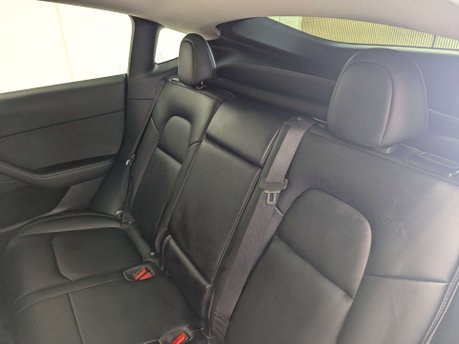 Tesla Model Y ModeL Y Long Range AWD 4WD 5dr 43