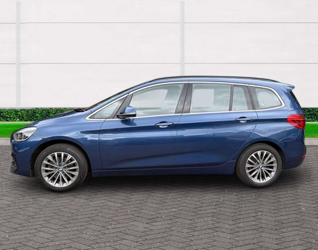 BMW 2 Series 1.5 218i Luxury Auto 5dr 3