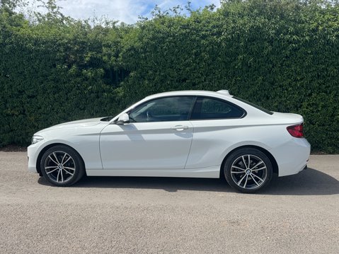 BMW 2 Series 1.5 218i GPF Sport Coupe 2dr Petrol Auto Euro 6 (s/s) (136 ps) 32
