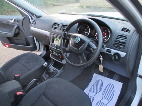 Skoda Yeti 1.4 TSI SE Plus Euro 5 5dr 17