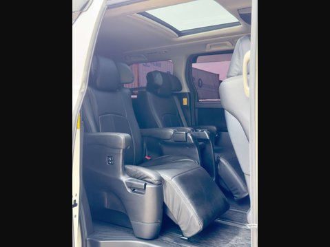 Toyota Vellfire G Edition V6 Sunroof 18