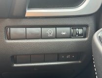 Nissan Qashqai (Sold) 1.3 DIG-T MHEV N-Connecta SUV 5dr Petrol Hybrid Manual Euro 6 (s/s) 16