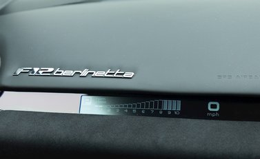 Ferrari F12 Berlinetta 17