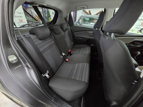 Toyota Yaris 1.33 Dual VVT-i Icon Euro 6 5dr 16