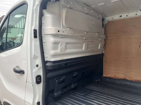 Renault Trafic 2.0 Trafic SL28 Business+ Energy dCi 25
