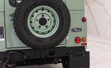 Land Rover Defender 90 Heritage Hard Top 20