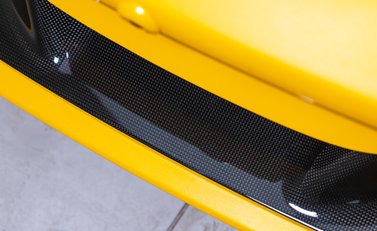 Ferrari F8 SPIDER 43