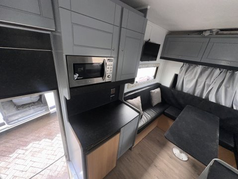 Iveco Eurocargo RACE TRUCK, RACE VAN 7.5 TONNE MOTORHOME FANTASTIC CONVERSION 35