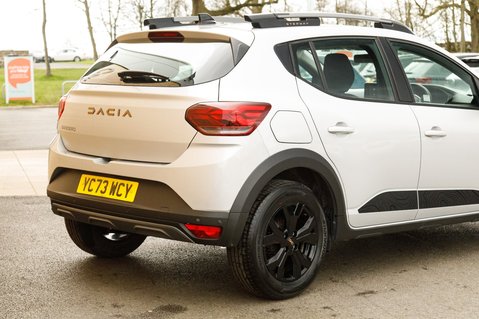 Dacia Sandero Stepway STEPWAY EXTREME TCE 8