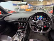 Audi R8 5.2 FSI V10 Performance Coupe 2dr Petrol S Tronic quattro Euro 6 (s/s) (620 2