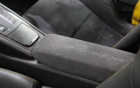 Porsche Cayman GT4 - One Owner - Full Porsche Service History 23