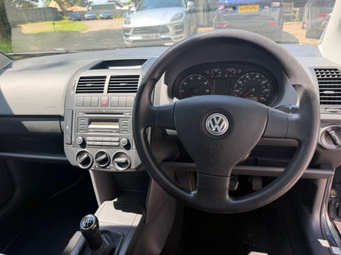 Volkswagen Polo SE 28