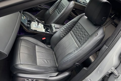 Land Rover Range Rover Evoque AUTOBIOGRAPHY MHEV 16