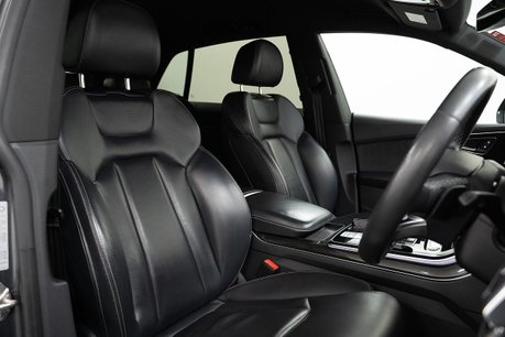 Audi Q8 TFSI V6 Black Edition 3.0 5dr SUV Automatic Petrol 3