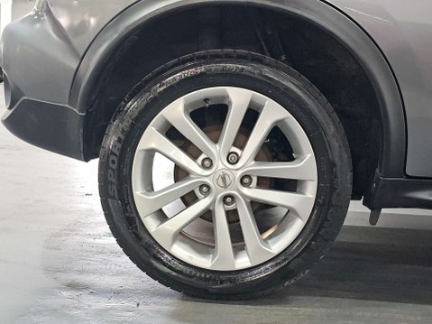 Nissan Juke 1.2 Juke N-Connecta DiG-T 5dr 9