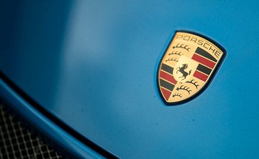 Porsche Cayman GT4 27