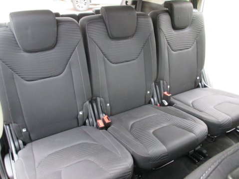 Ford S-Max 2.0 EcoBlue Zetec Auto Euro 6 (s/s) 5dr 27