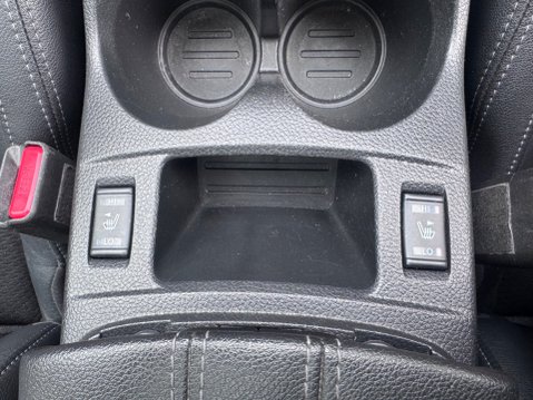 Nissan Qashqai DCI TEKNA DCT 21