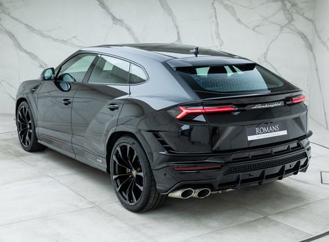 Lamborghini Urus S 9