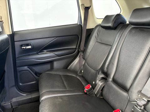 Mitsubishi Outlander 2.0 Outlander GX 4h PHEV Auto 4WD 5dr 63