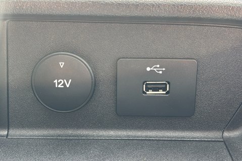 Ford Transit 350 Srw L4 130 ps Dropside Truck 23