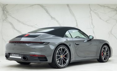 Porsche 911 Carrera S Cabriolet (992) 6