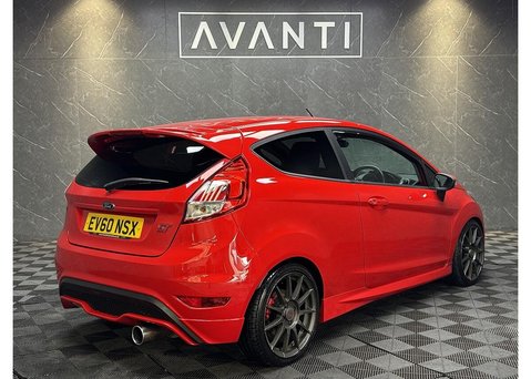 Ford Fiesta 1.6T EcoBoost ST-3 Hatchback 3dr Petrol Manual Euro 6 (182 ps) 8