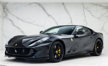 Ferrari 812 Superfast 6