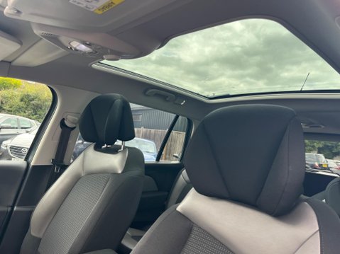 Citroen Grand C4 Picasso 1.6 e-HDi Exclusive+ ETG6 Euro 5 (s/s) 5dr 29