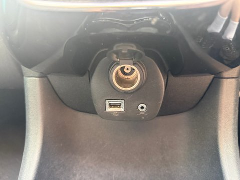 Citroen C1 1.2 PureTech Flair Airscape 5dr Petrol Manual Euro 6 24