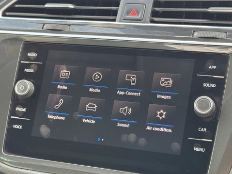 Volkswagen Tiguan 2.0 TDI SE Euro 6 (s/s) 5dr 18