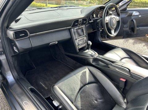 Porsche 911 CARRERA 2 TIPTRONIC S 22