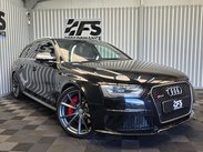 Audi RS4 4.2 FSI V8 Estate 5dr Petrol S Tronic quattro Euro 5 (450 ps) 33