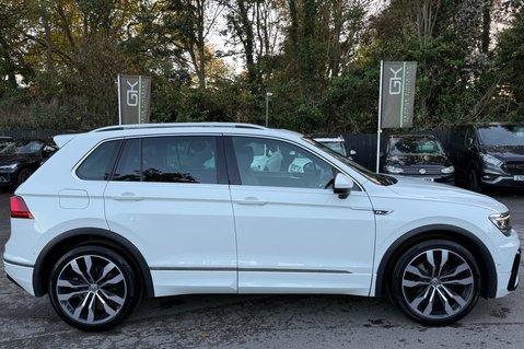 Volkswagen Tiguan R-LINE TECH TDI 4MOTION DSG -TOWBAR -ELECTRIC TAILGATE -KEYLESS -CARPLAY 5