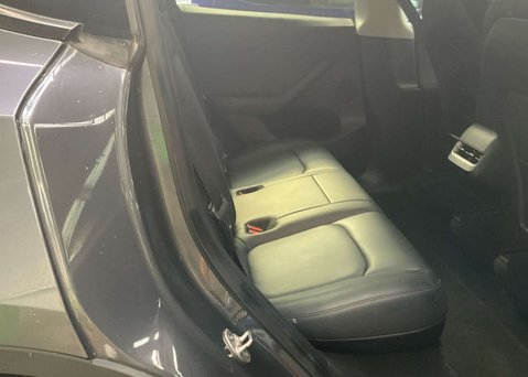 Tesla Model Y (Dual Motor) Long Range SUV 5dr Electric Auto 4WDE (384 bhp) 10