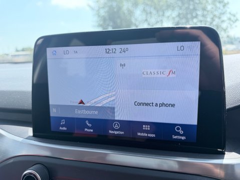 Ford Focus 1.0 TITANIUM 12