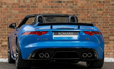 Jaguar F-Type SVR Convertible 3