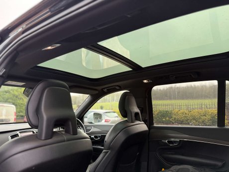 Volvo XC90 2.0 XC90 R-Design D5 PowerPulse AWD Auto 4WD 5dr 14