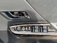 Toyota Vellfire G Edition V6 Sunroof 76