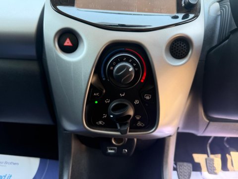Citroen C1 1.0 VTi Feel Euro 6 3dr 20