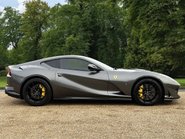 Ferrari 812 Superfast 4