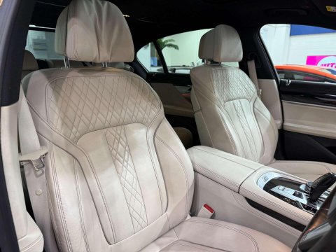 BMW 7 Series 3.0 740Ld M Sport Saloon 4dr Diesel Auto xDrive Euro 6 (s/s) (320 ps) 6